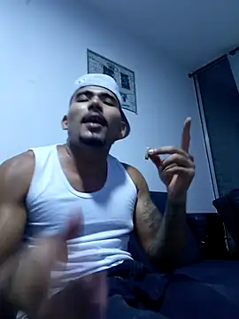 Snapshot of AndrssGold chatting on 12, 6, 2026 AndrssGold online show from 12, 6, 2026