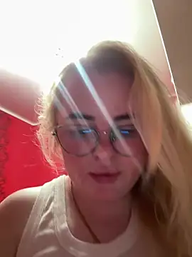 Jenifer mis online show from 13, 5, 2026