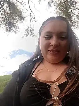 Alyssa 14 online show from 22, 5, 2026