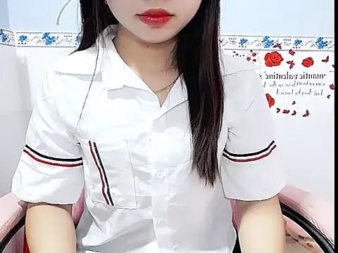 Emilysexy cut online show from 19, 6, 2026