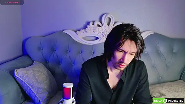 CalvinChapman online show from 18, 5, 2026
