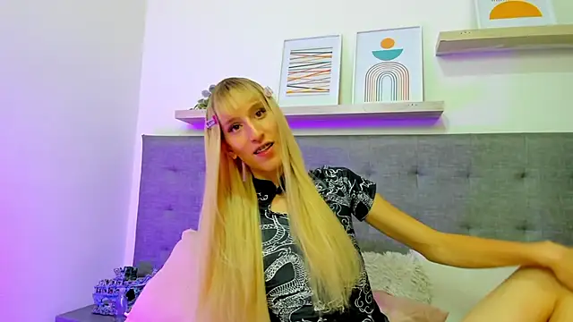 mimi theblondie online show from 14, 5, 2026