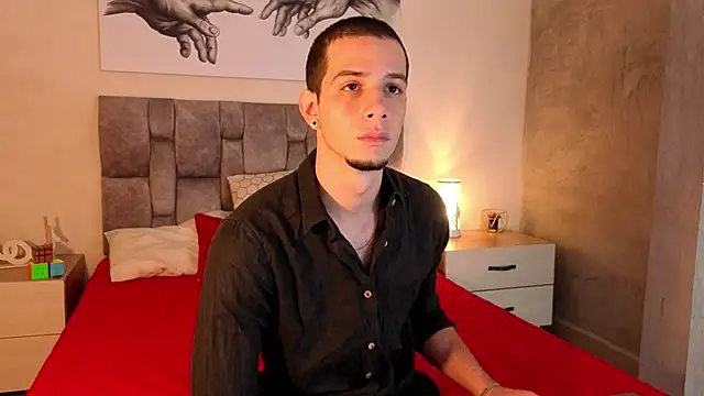 isaacblaze  online show from 24, 5, 2026