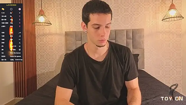 isaacblaze  online show from 17, 7, 2026