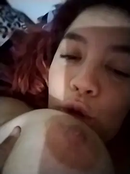 Emely lovee  online show from 28, 6, 2026