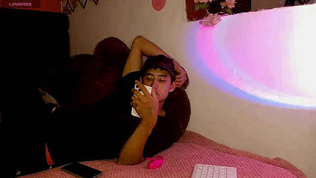 duke fucks online show from 31, 5, 2026
