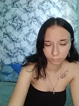 -VictoriaJohnson- online show from 7, 6, 2026