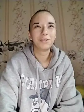 -VictoriaJohnson- online show from 24, 7, 2026