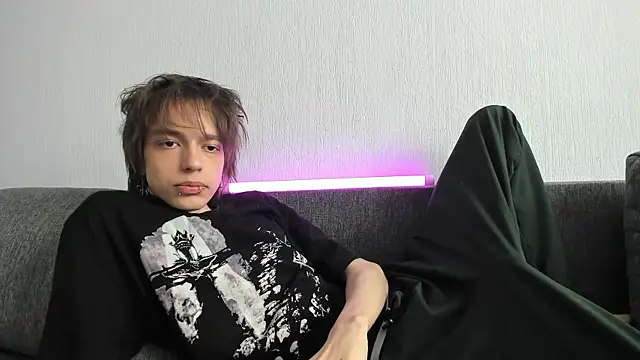 Nolan Sagee online show from 14, 5, 2026