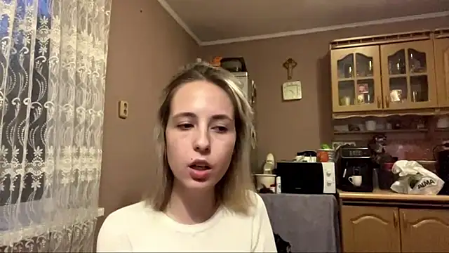 DaphneAmor online show from 14, 5, 2026