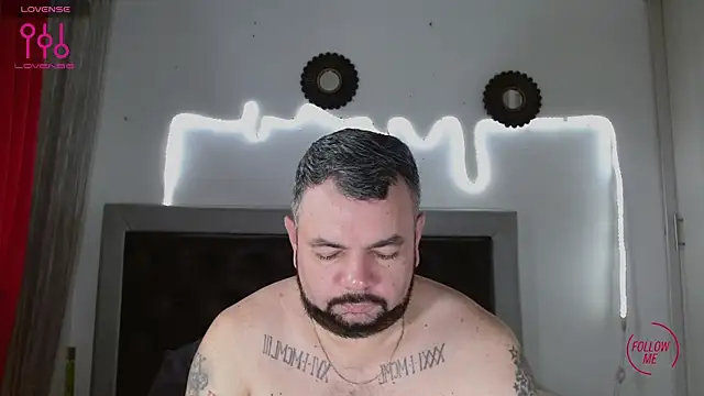 perverseveteranmanxxx online show from 12, 9, 2025