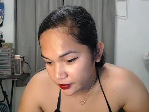 Snapshot of sassymaxinex chatting on 17, 5, 2026 sassymaxinex online show from 17, 5, 2026