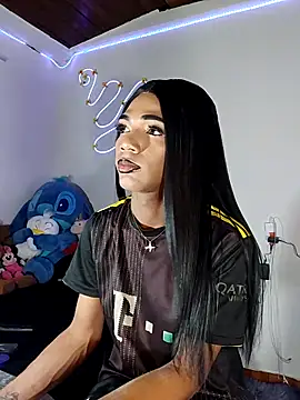 Snapshot of violeta_E_ chatting on 12, 5, 2026 violeta E online show from 12, 5, 2026