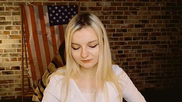 Angela Bunny online show from 29, 5, 2026