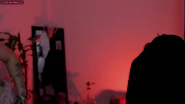 MissCharlottte 18 online show from 8, 6, 2026
