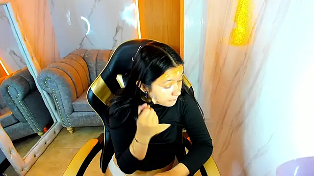 Snapshot of HoneyDoll_tf chatting on 8, 6, 2026 HoneyDoll tf online show from 8, 6, 2026