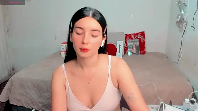 sakura hurano online show from 14, 5, 2026