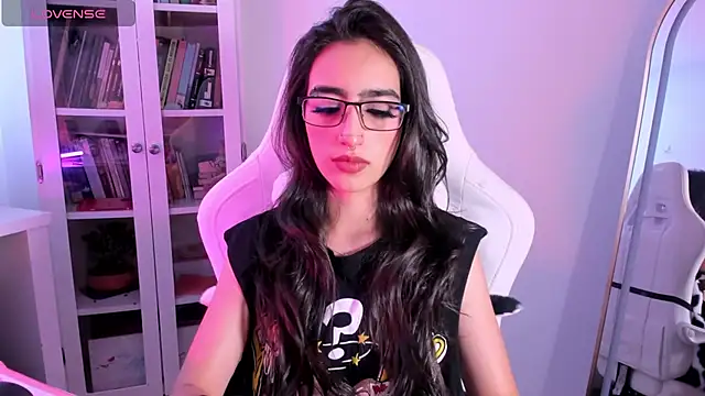 AgathaBlair online show from 27, 5, 2026