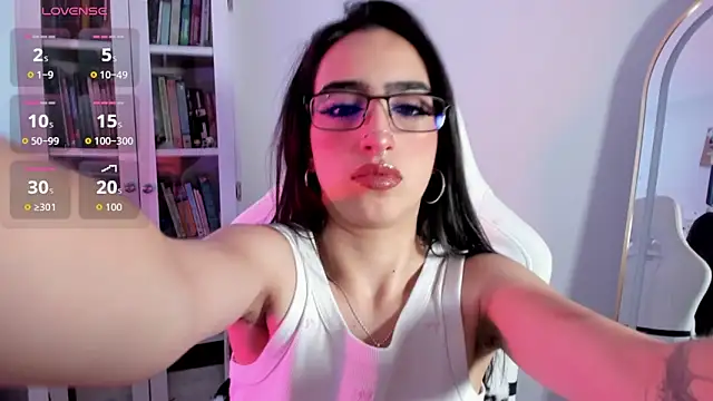 AgathaBlair online show from 21, 6, 2026