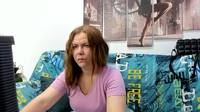 Snapshot of Dear_hollyy chatting on 30, 6, 2026 Dear hollyy online show from 30, 6, 2026