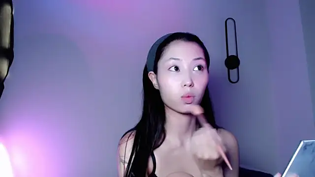 neverstoplovingme online show from 14, 6, 2026