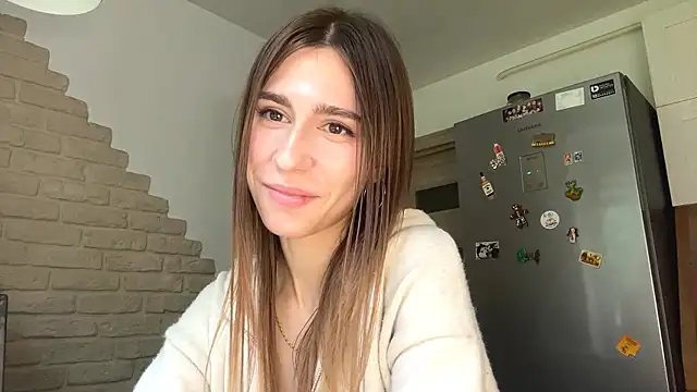 ZaraGuyette online show from 7, 7, 2026