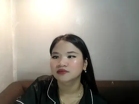 xLovelyMaxinex online show from 14, 5, 2026