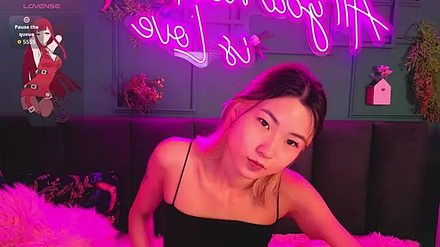 Runi Asian online show from 15, 7, 2026