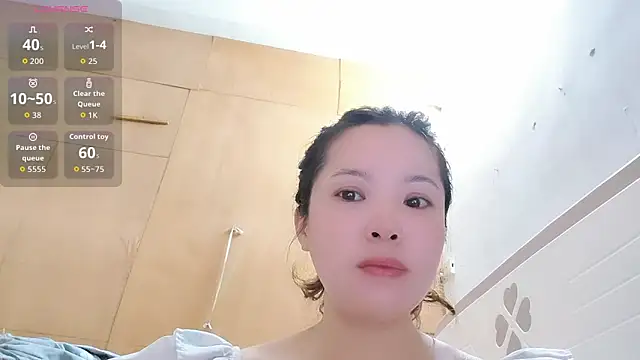 Snapshot of F-Yingying chatting on 20, 6, 2026 F-Yingying online show from 20, 6, 2026