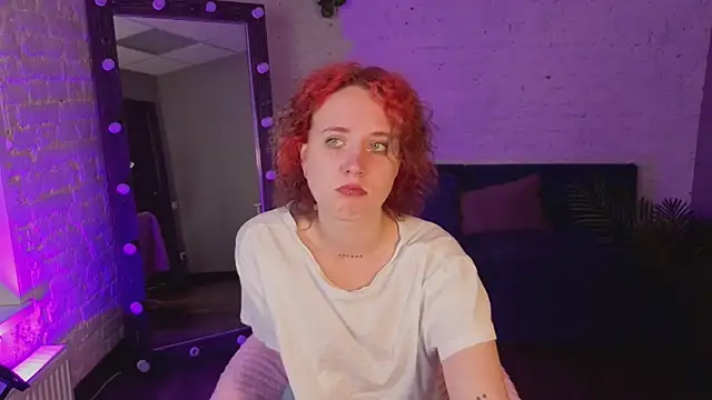 Snapshot of ScarlettSparkss chatting on 17, 6, 2026 ScarlettSparkss online show from 17, 6, 2026