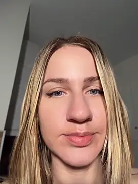 Snapshot of AnnaMist_ chatting on 29, 5, 2026 AnnaMist online show from 29, 5, 2026