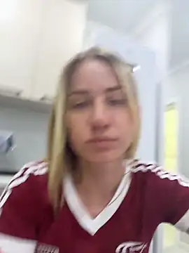 Snapshot of AnnaMist_ chatting on 11, 6, 2026 AnnaMist online show from 11, 6, 2026