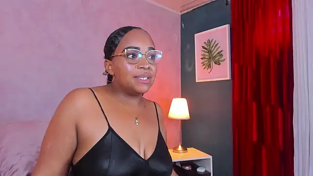 Snapshot of rouses_malih chatting on 2, 7, 2026 rouses malih online show from 2, 7, 2026