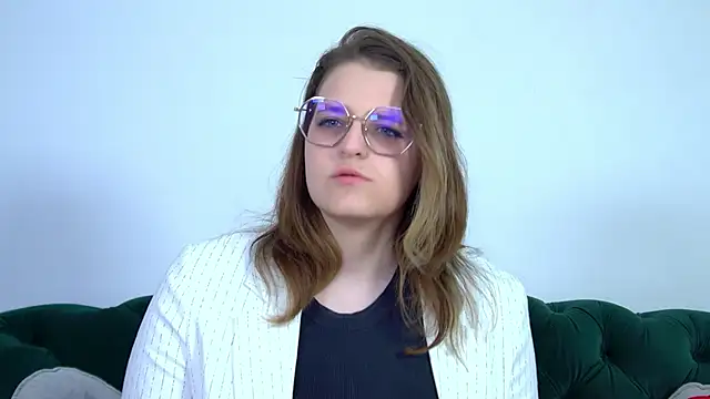 AlexaAvery online show from 29, 5, 2026