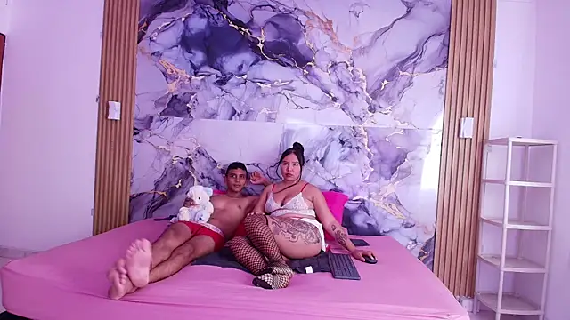 couplehoot 04 online show from 25, 5, 2026