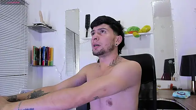 StefanoBigCock online show from 23, 5, 2026