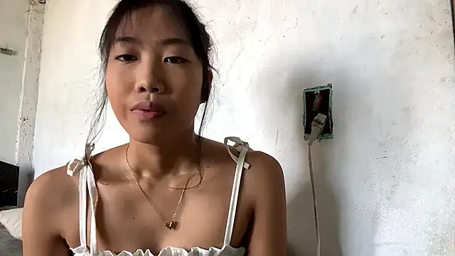 LaurenaBurstein online show from 30, 5, 2026