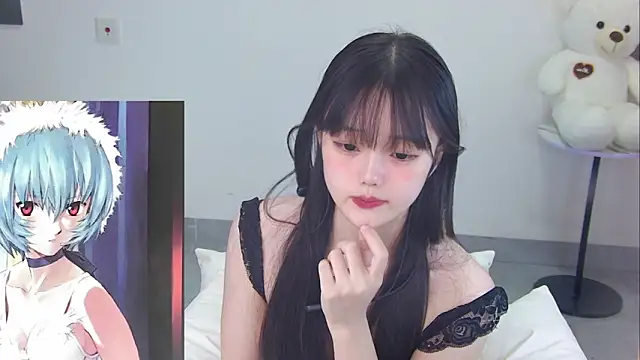 Snapshot of Evil-Bunny007 chatting on 3, 6, 2026 Evil-Bunny007 online show from 3, 6, 2026