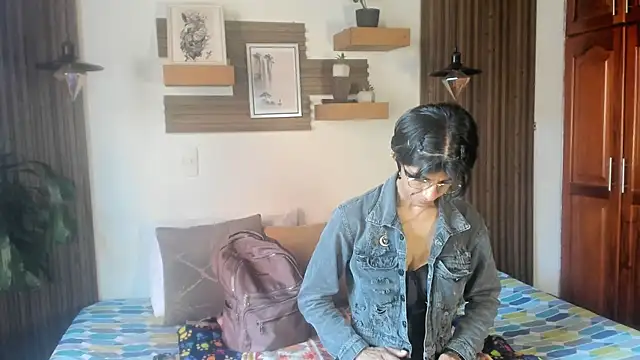 Evaa campbell online show from 30, 5, 2026