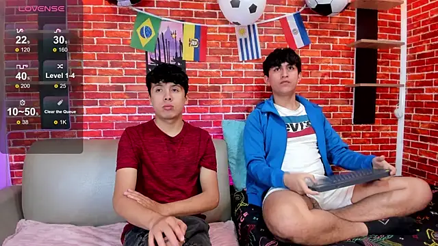 Hoot boyss  online show from 26, 6, 2026
