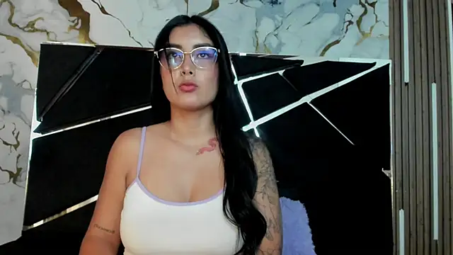 Alaia 22 online show from 28, 5, 2026