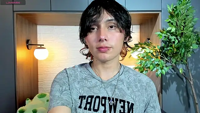 Snapshot of Brunodeluca_ chatting on 22, 6, 2026 Brunodeluca online show from 22, 6, 2026