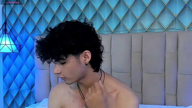 Sofia-Ethan online show from 27, 5, 2026