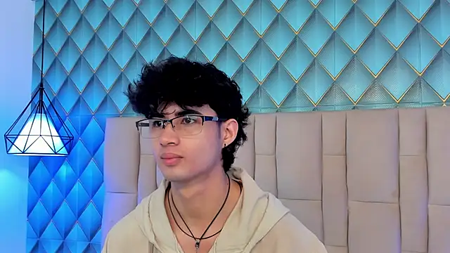 Sofia-Ethan online show from 30, 5, 2026