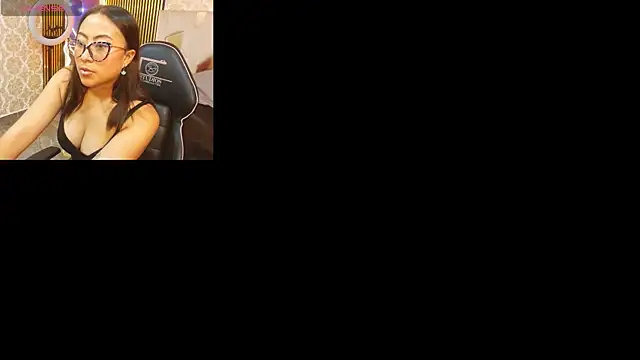 Snapshot of Amhira_Tay chatting on 9, 6, 2026 Amhira Tay online show from 9, 6, 2026