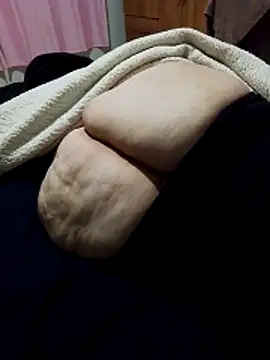 MegaAssMature online show from 2, 6, 2026