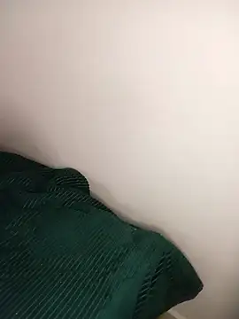 sexy girlyee online show from 9, 7, 2026