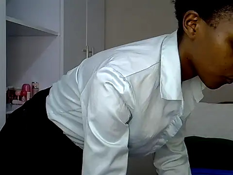 Sexycarll9 online show from 3, 7, 2026
