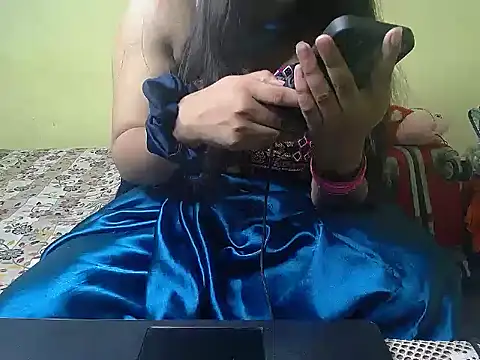 modelqueen5 online show from 15, 6, 2026