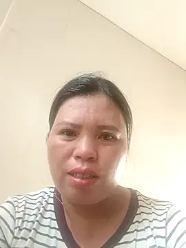 Snapshot of -Yeyi- chatting on 31, 5, 2026 -Yeyi- online show from 31, 5, 2026